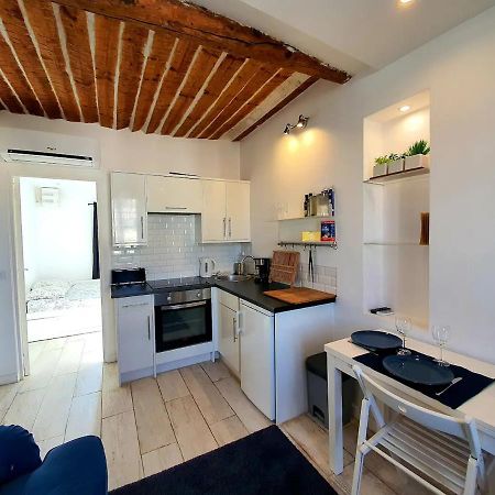Freshly Tastefully Renovated Apartments In Heart Of Old Antibes Exteriör bild