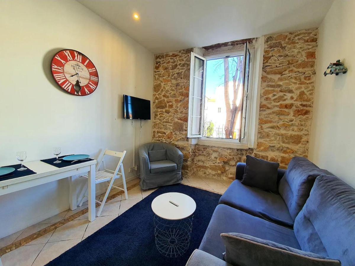 Freshly Tastefully Renovated Apartments In Heart Of Old Antibes Exteriör bild