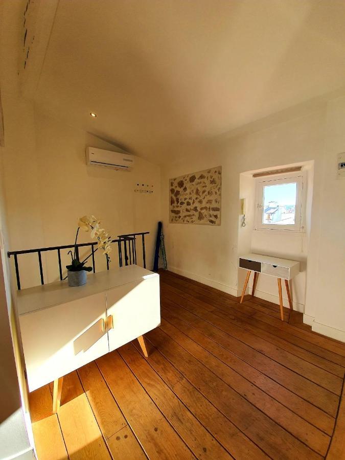 Freshly Tastefully Renovated Apartments In Heart Of Old Antibes Exteriör bild