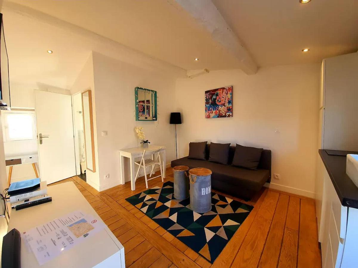 Freshly Tastefully Renovated Apartments In Heart Of Old Antibes Exteriör bild