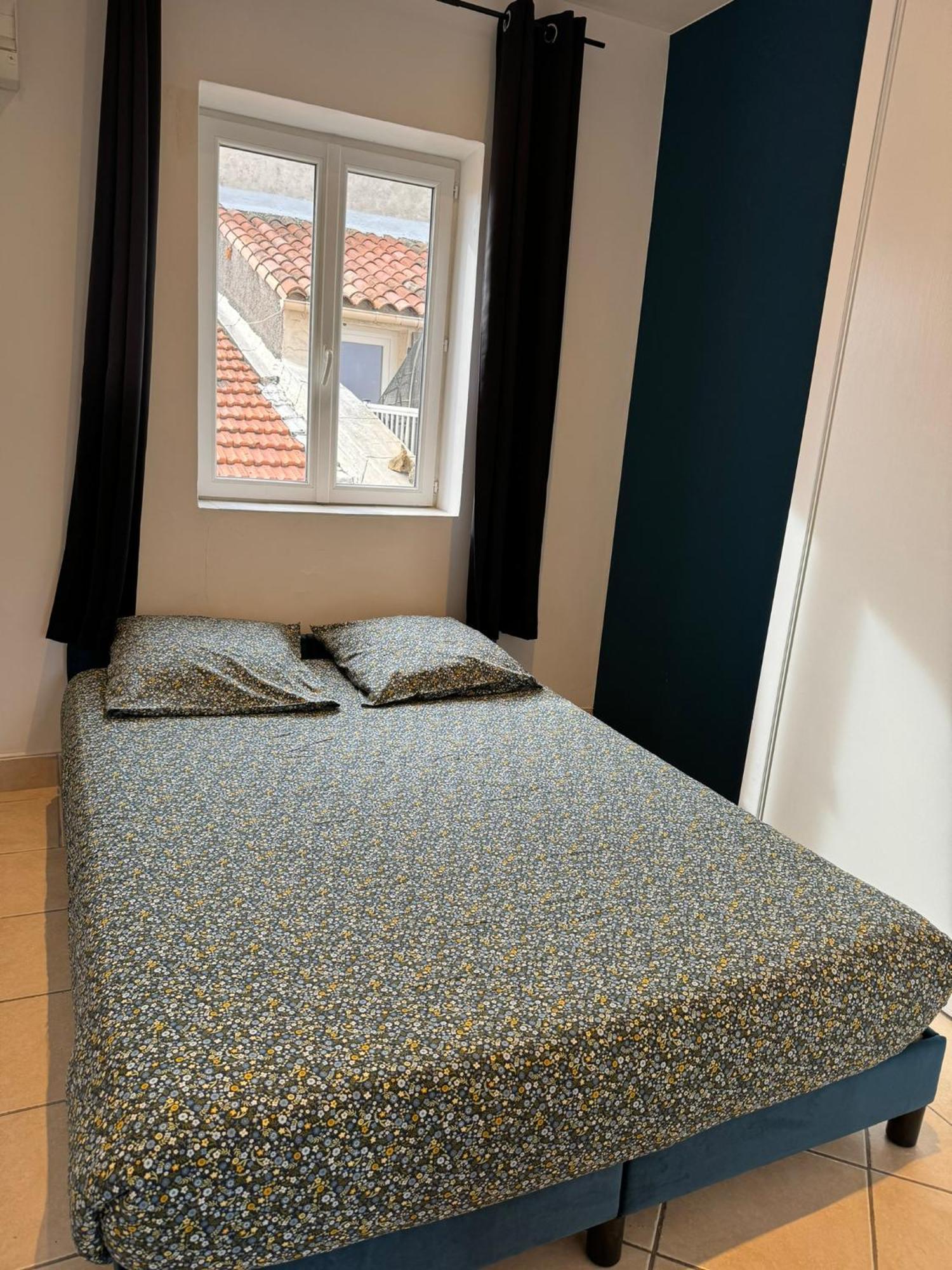Freshly Tastefully Renovated Apartments In Heart Of Old Antibes Exteriör bild